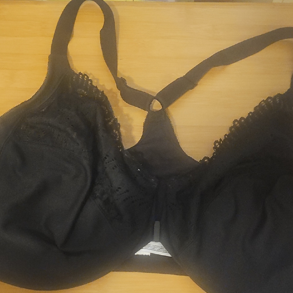 Glamorise Black Lace Detail Bra